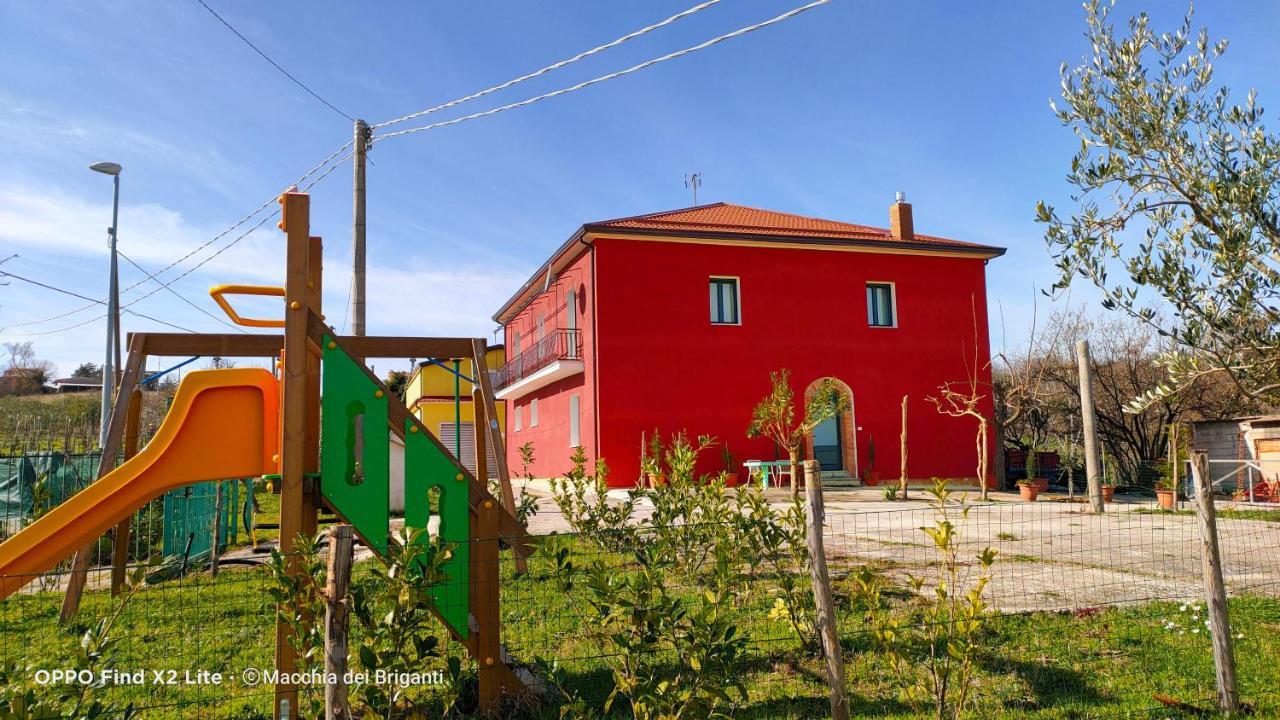 Agriturismo Macchia dei briganti - b&b Montefalcione Bagian luar foto
